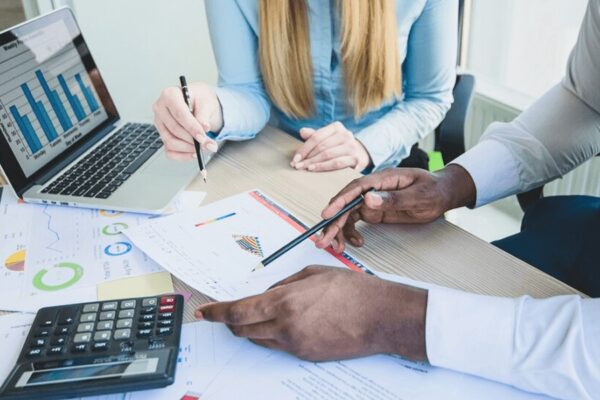 A Step-by-Step Guide to Getting Belgian Tax Advice for Expats in English