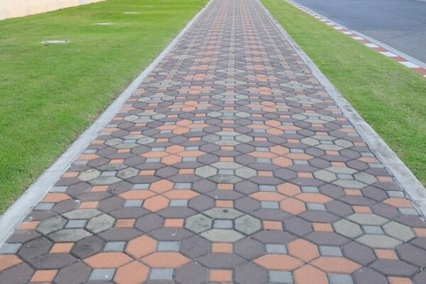 Sidewalk Paving and Apron Installations in Minneapolis, MN: Essential Upgrades for Safety and Property Value