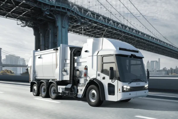 McNeilus Truck Solutions for Municipal and Private Waste Collection Fleets
